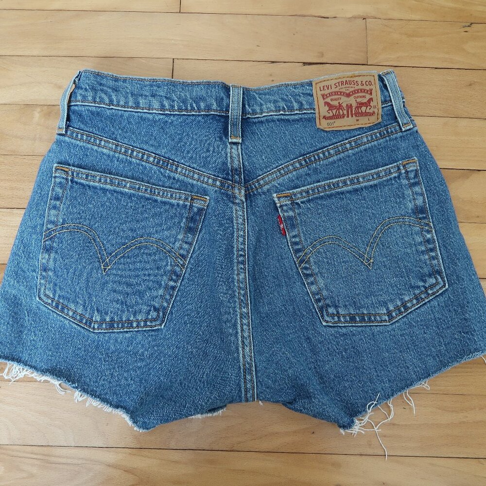 Levi's 501 Original Women's Shorts - Picture 7 of 8
